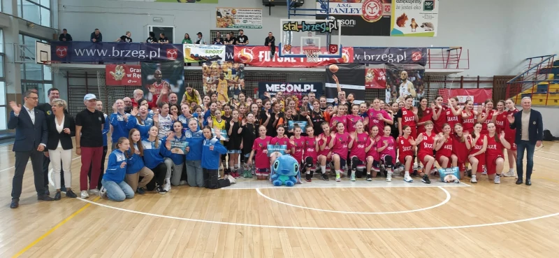 lV miejsce młodziczek w Brzegu