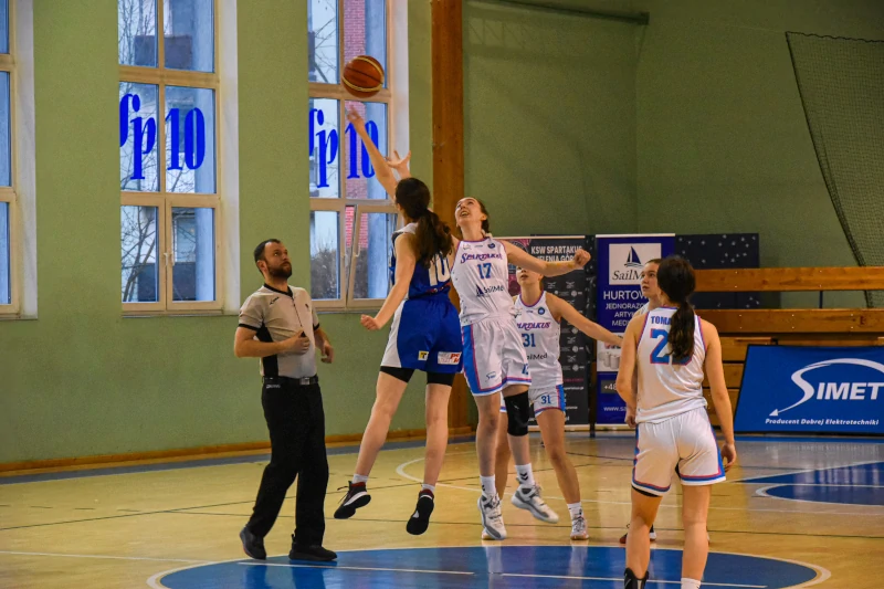 10 trójek spartanek za mało by odnieść 1 zwycięstwo w barażach U17