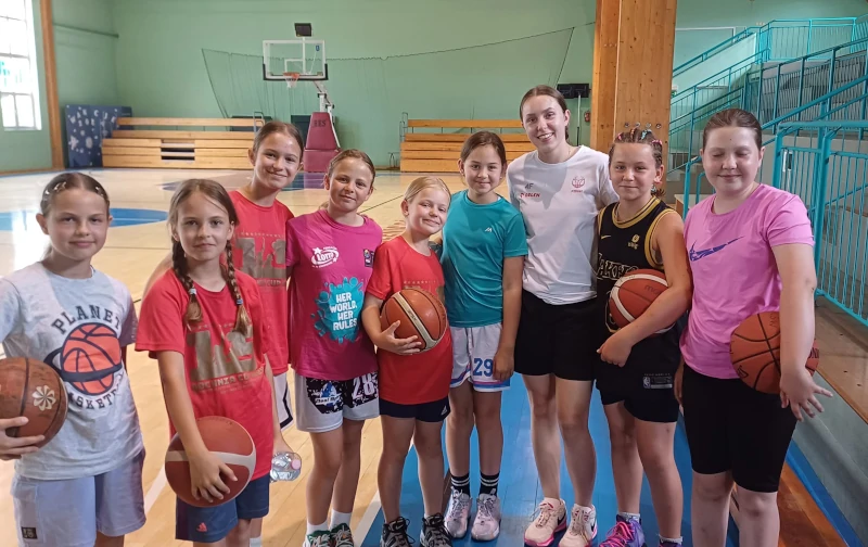 Wizyta Martyna Kozik na treningu spartanek U11